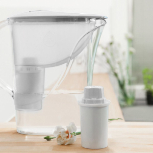 Filtry i dzbanki Dafi