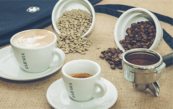Cappucino i espresso od Bazzary