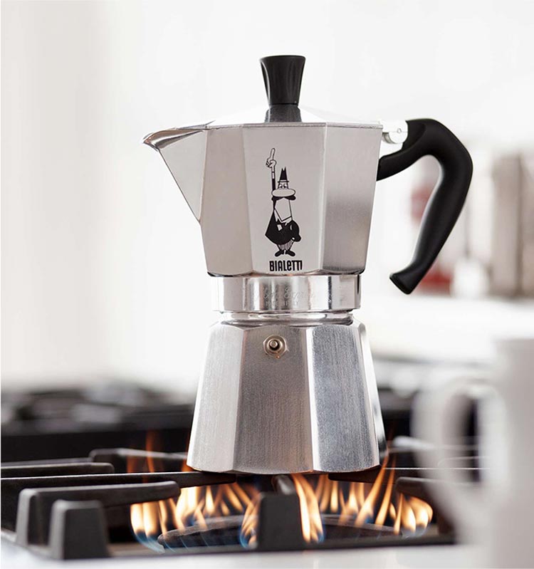 Kawiarka Bialetti na kuchence gazowej