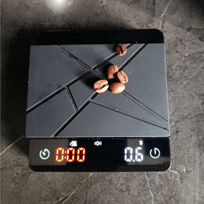 Waga AVX KC230M