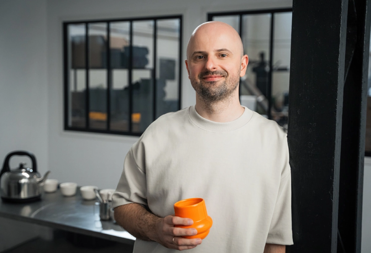 Szymon Juszczyk COFFEE PLANT