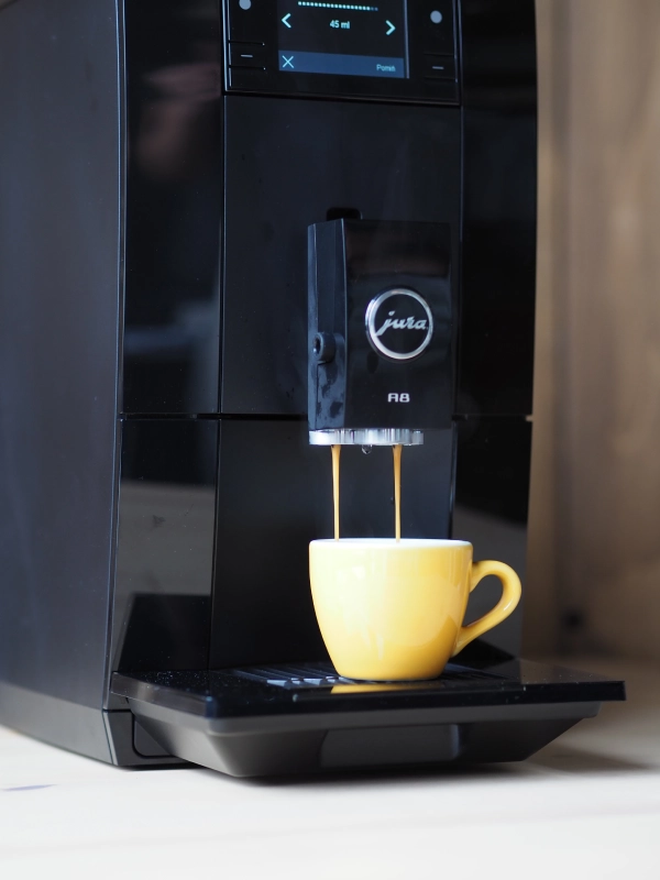 Espresso z ekspresu JURA A8