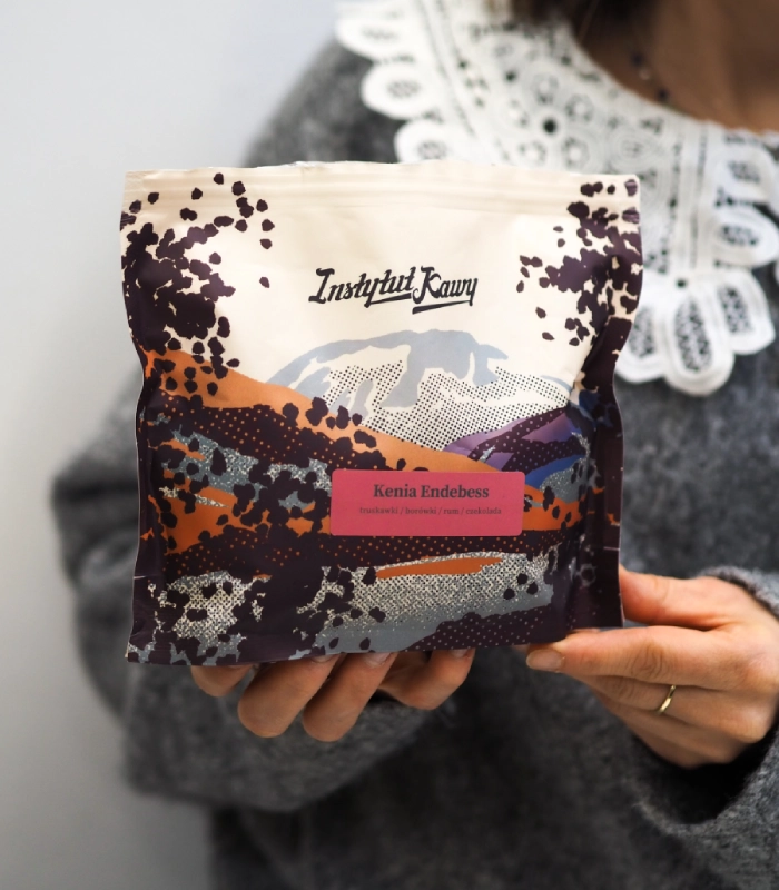 Jak zaparzyć kawę Instytu Kawy Kenia Endebess w dripie