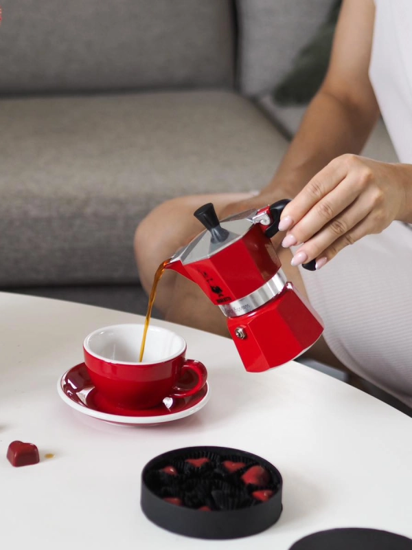 Kawa z kawiarki Bialetti - doskonały prezent na Walentynki