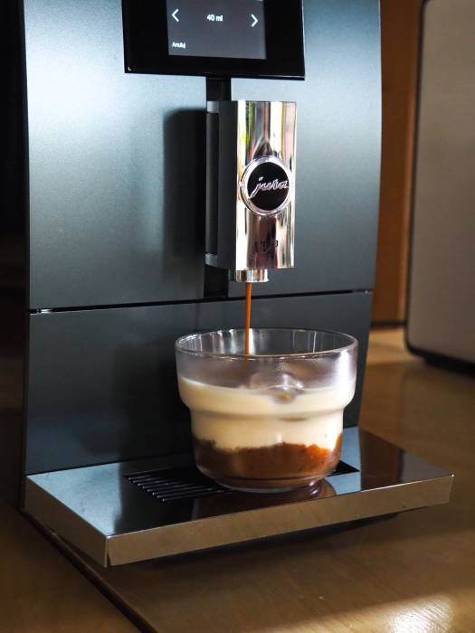 Kawa daktylowa z espresso i mlekiem - przepis
