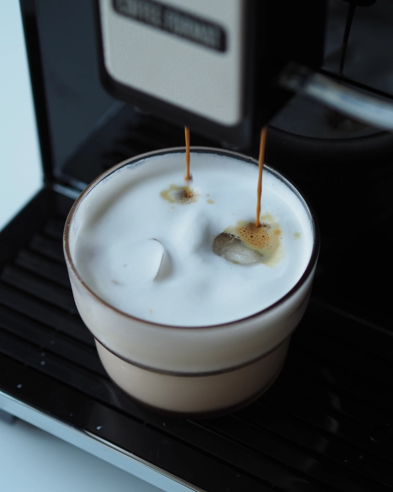Iced cappuccino w ekspresie Coffee Format Mini