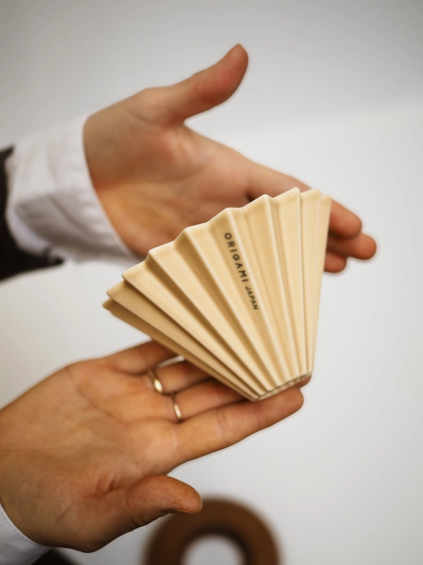 Zaparzacz do kawy Origami – prezent dla miłośnika przelewów