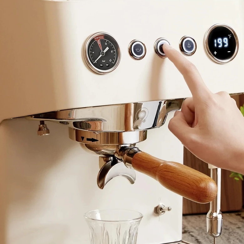 Zaawansowane funkcje w ekspresie AVX HERO PRO-X