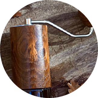 Korpus Comandante Vintage Oak Royal