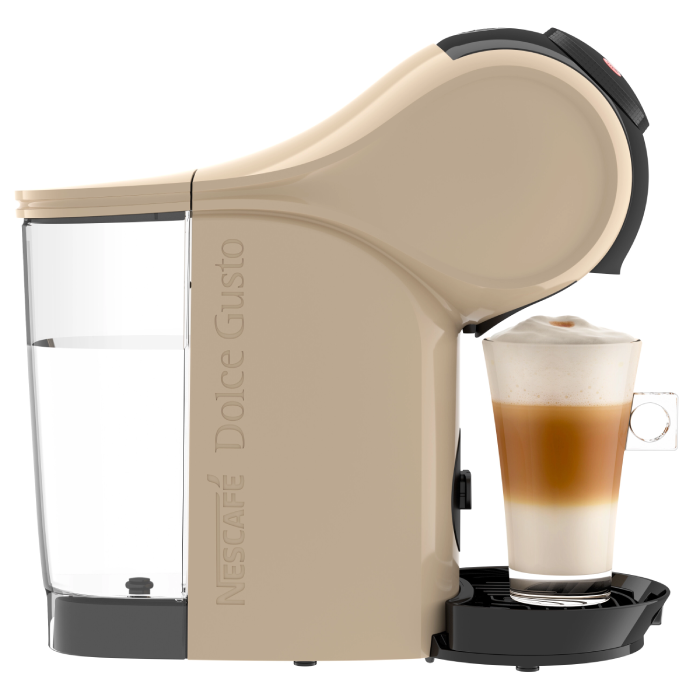 Widok z boku ekspresu De’Longhi EDG226.BG ze zbiornikiem na wodę i szklanką latte