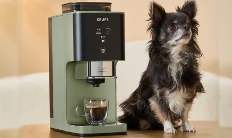 Kompaktowa konstrukcja ekspresu KRUPS Coffee Crush