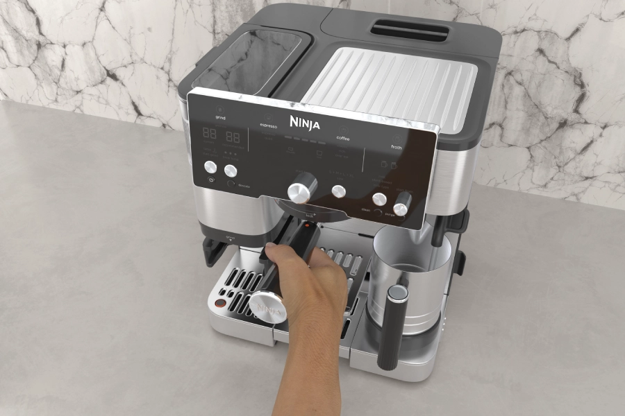 Technologia Barista Assist w ekspresie Ninja Luxe Café Essential ES501EU