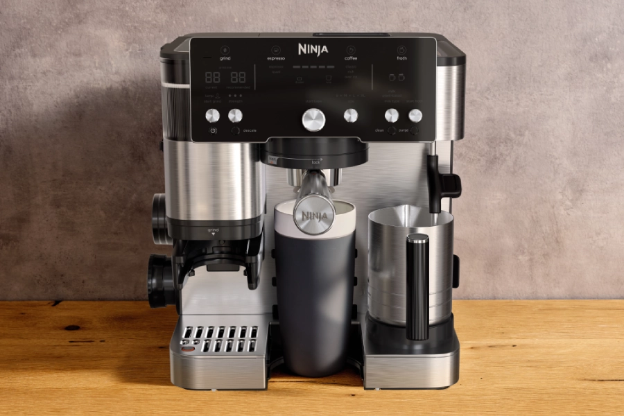 Kawa przygotowana w ekspresie Ninja Luxe Café Essential ES501EU