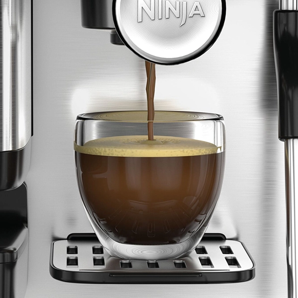 Kawa przelewowa z Ninja Luxe Café MINI ES301EU