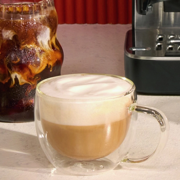 Cappuccino i latte z Ninja Luxe Café MINI ES301EU