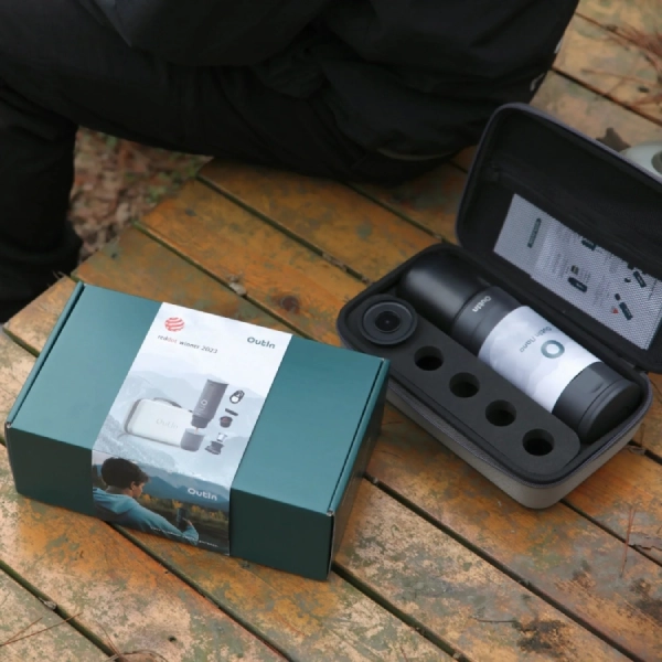 OutIn Nano Travel Kit Space Grey - lekki zestaw podróżny