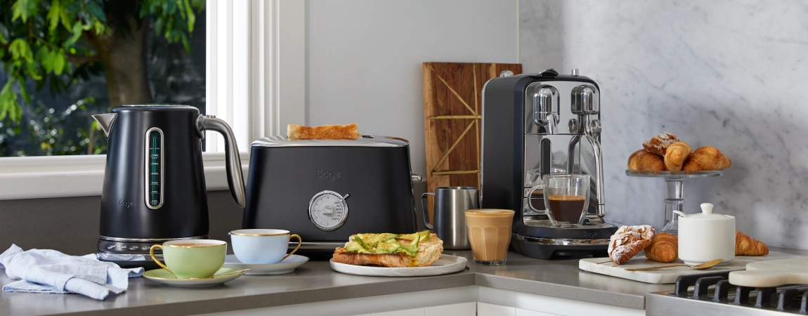 Ekspres do kawy Sage Nespresso Creatista Plus SNE800BTR - wygodny ekspres na kapsułki Nespresso