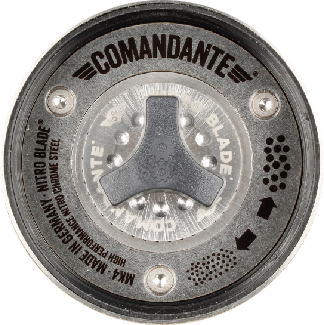 Szeroka regulacja stopnia mielenia w młynku Comandante C40 MK4 Nitro Blade