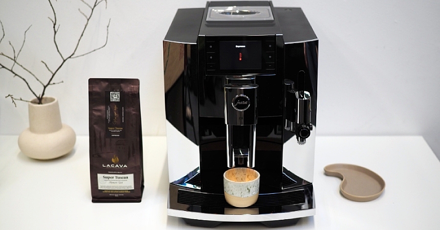 JURA E8 (EC) CHROME - EKSPRES DOSTĘPNY TYLKO U NAS!