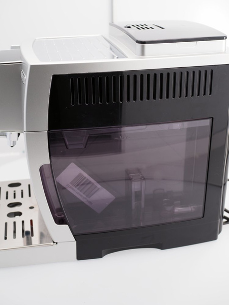 OUTLET - Ekspres do kawy DeLonghi ECAM 23.120.SB - OUTLET STAN DOBRY