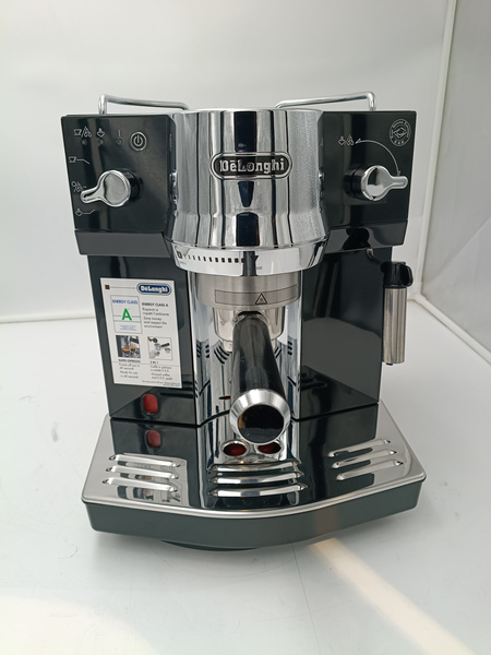 OUTLET 24570 - Ekspres do kawy DeLonghi EC 820.B