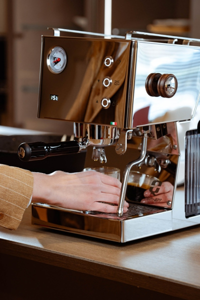 Ekspres do kawy Quick Mill Pop Up 02044 - Stalowy