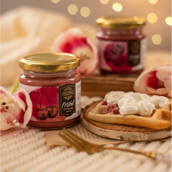 Miód z wiśnią Krupiec 220g – NIEDOSTĘPNY