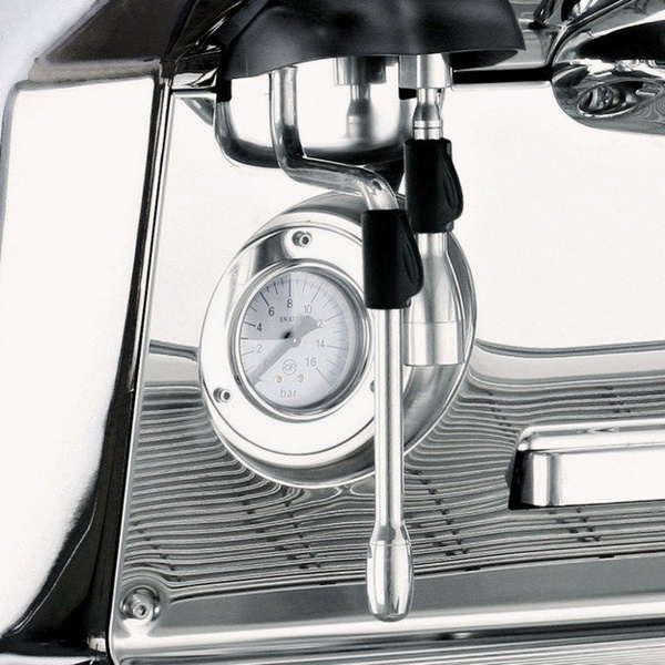 Ekspres do kawy Faema Emblema RS półautomatyczny 3-grupowy - NIEDOSTĘPNY 