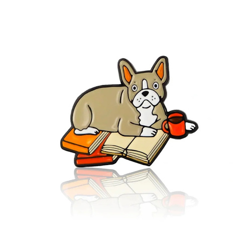 Przypinka - Buldog francuski z książkami
