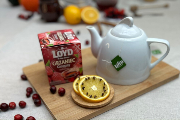 Herbata Loyd Grzaniec Grzeszny o smaku malinowym 10x3g