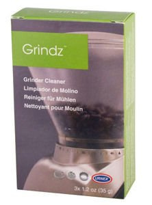 Uniwersalny granulat do czyszczenia młynków Urnex Grindz 3 x 35g