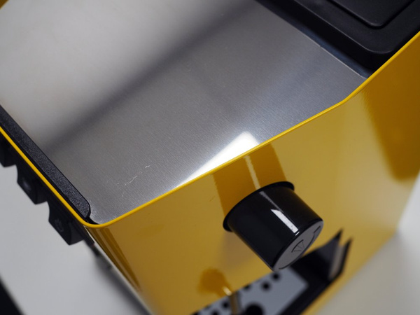 OUTLET 6233 - Ekspres do kawy Gaggia Classic E24 Sunshine Yellow - Żółty