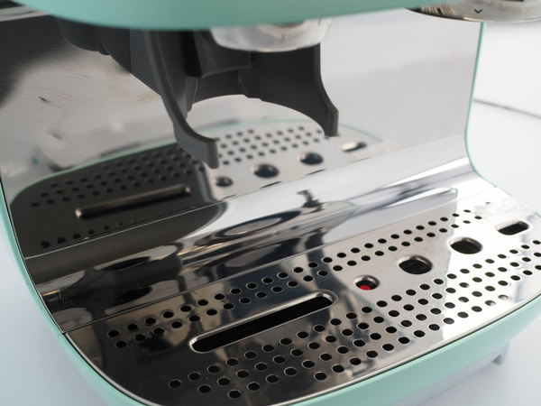 OUTLET - Ekspres do kawy SMEG EGF03PGEU - Zielony Pastelowy