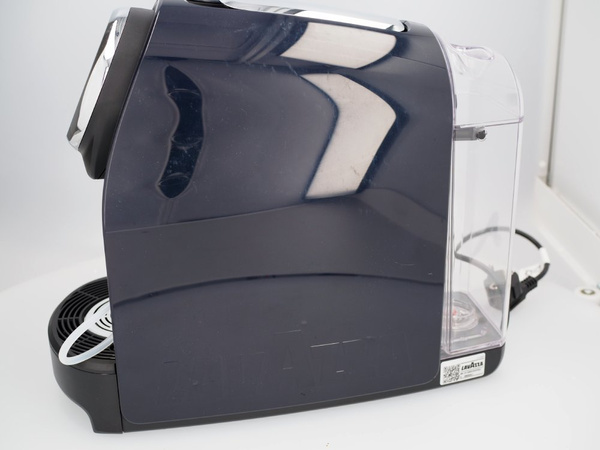 OUTLET - Ekspres na kapsułki Lavazza Blue LB CLASSY & MILK