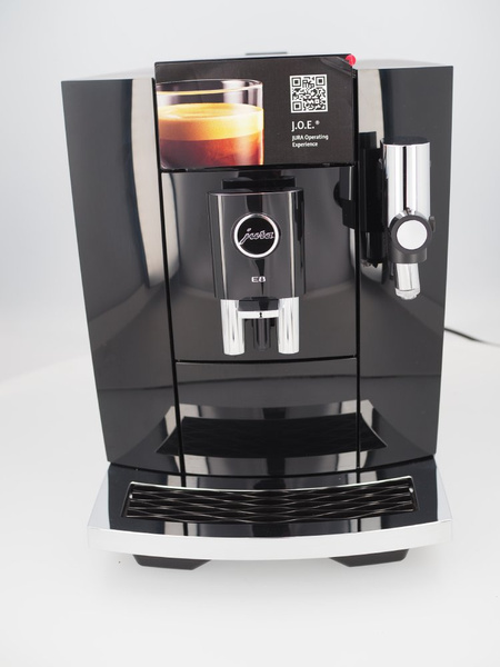 OUTLET 64551 - Ekspres do kawy Jura E8 (ED) Piano Black