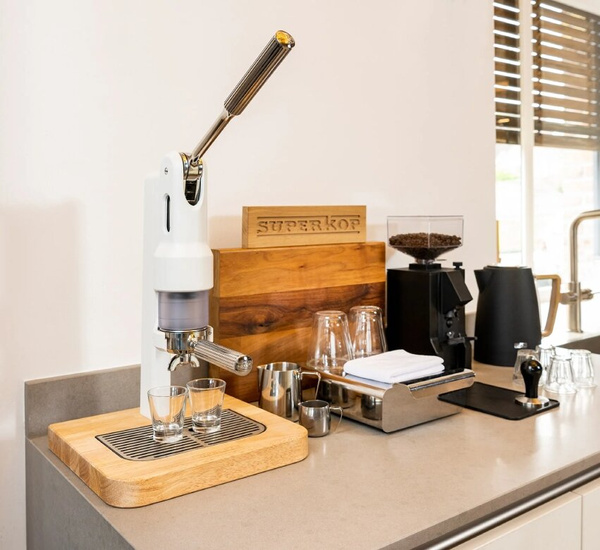 Dźwigniowy ekspres do kawy Superkop White-Biały