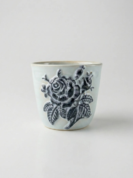 Ceramiczny kubek POTPOTSTUDIO - Niebieska Róża 200ml