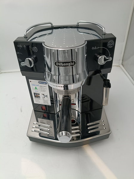 OUTLET 24570 - Ekspres do kawy DeLonghi EC 820.B