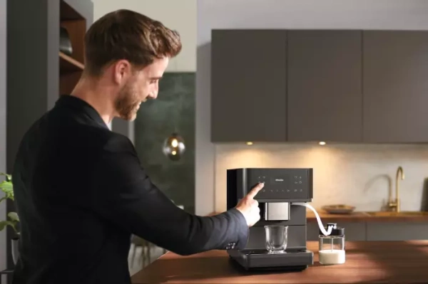 Ekspres do kawy MIELE CM 6560 MilkPerfection - GraphitGrey 11872270