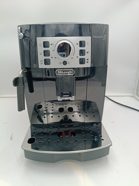 OUTLET17655 - Ekspres do kawy DeLonghi Magnifica ECAM 22.110.B
