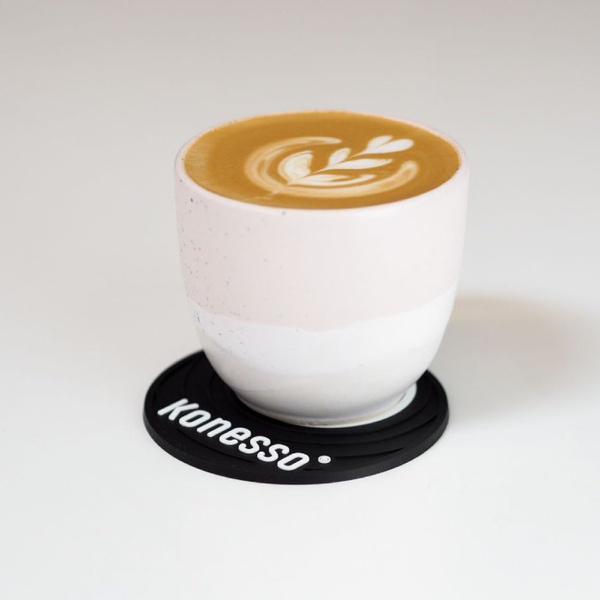 Podkładka z logo Konesso pod filiżankę/kubek 