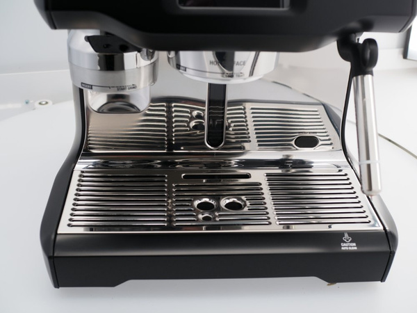 OUTLET - Kolbowy ekspres do kawy Sage SES990BTR