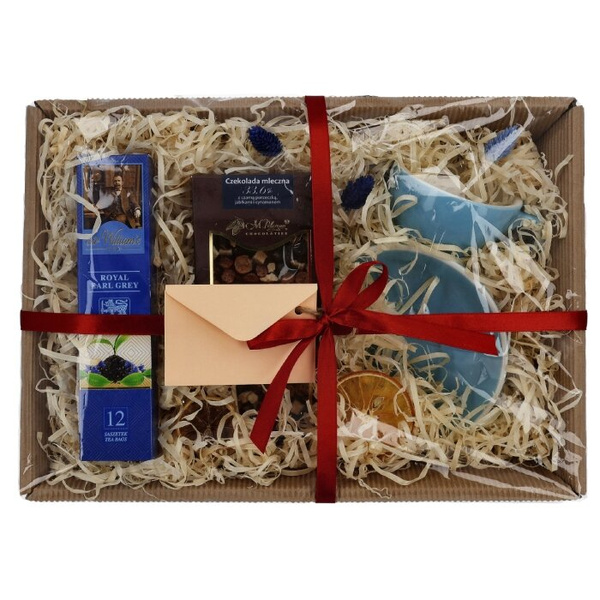 Urodzinowy zestaw prezentowy z herbatą i filiżanką