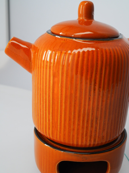 OUTLET - Dzbanek z podgrzewaczem Homla Mirande 950ml - Bursztynowy