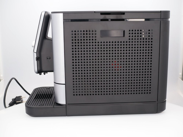 OUTLET 4423 - Ekspres do kawy Nivona 8107 