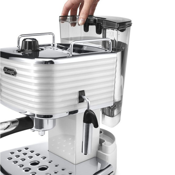 OUTLET 24193 - Ekspres do kawy DeLonghi Scultura ECZ 351.W