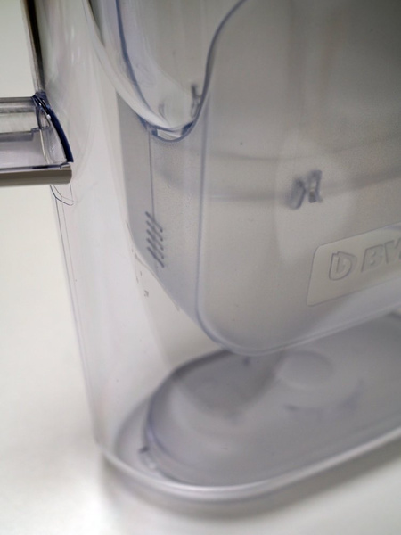OUTLET - Dzbanek filtrujący wodę BWT AQUAlizer 2.6 l - bez wkładu
