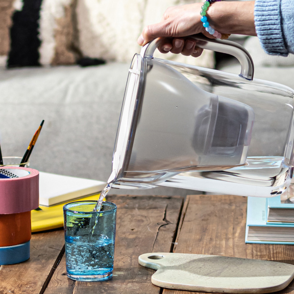 Dzbanek filtrujący BRITA Style Essential MAXTRA PRO Pure Performance - Piaskowy