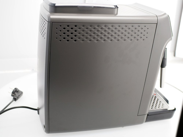 OUTLET - Ekspres do kawy Philips EP2224/10