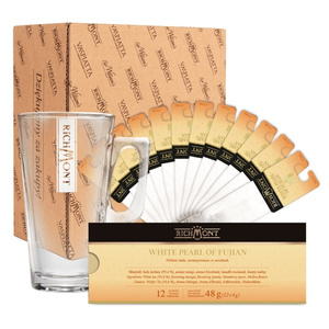ZESTAW Herbata Richmont White Pearl of Fujian 12 saszetek + szklanka Richmont Hot 370ml